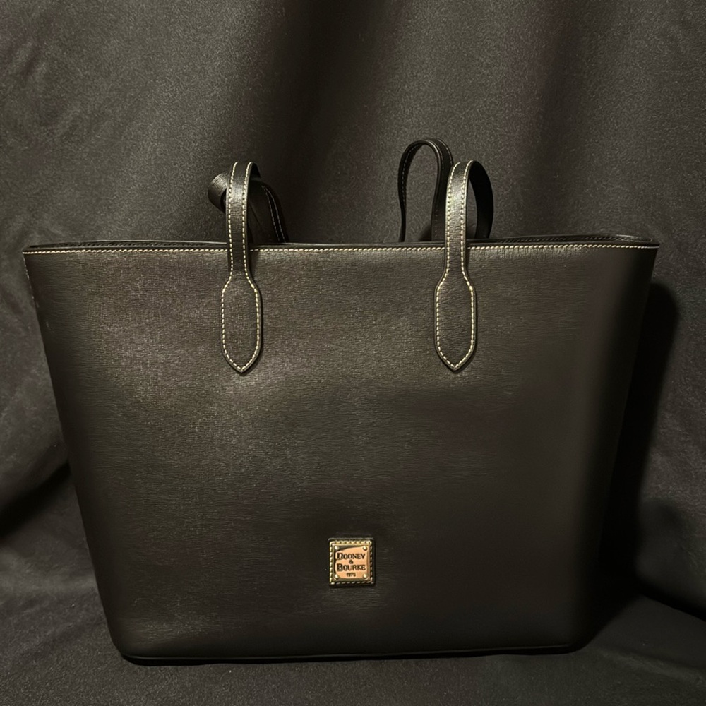 Dooney & Bourke Black Saffiano Large Tote